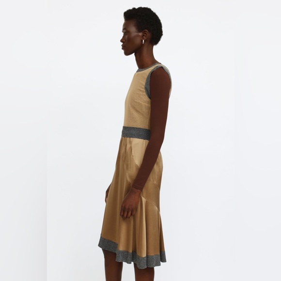 DOLCE & GABBANA Bateau Neckline Dress Size: M | US6, IT42 - Picture 4 of 17